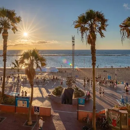 Apartamento Beachfront With Open Terrace In Canteras *