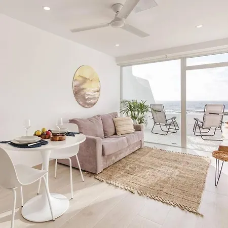 Beachfront With Open Terrace In Canteras Las Palmas de Gran Canaria