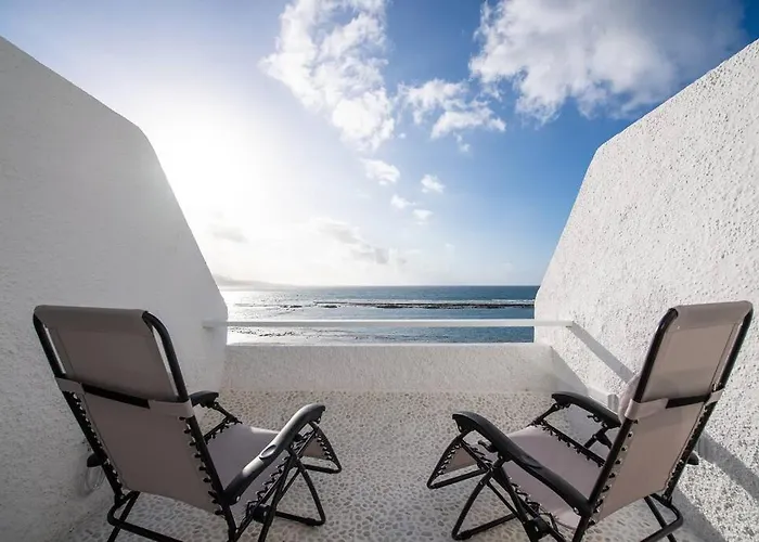 Beachfront With Open Terrace In Canteras * Las Palmas de Gran Canaria